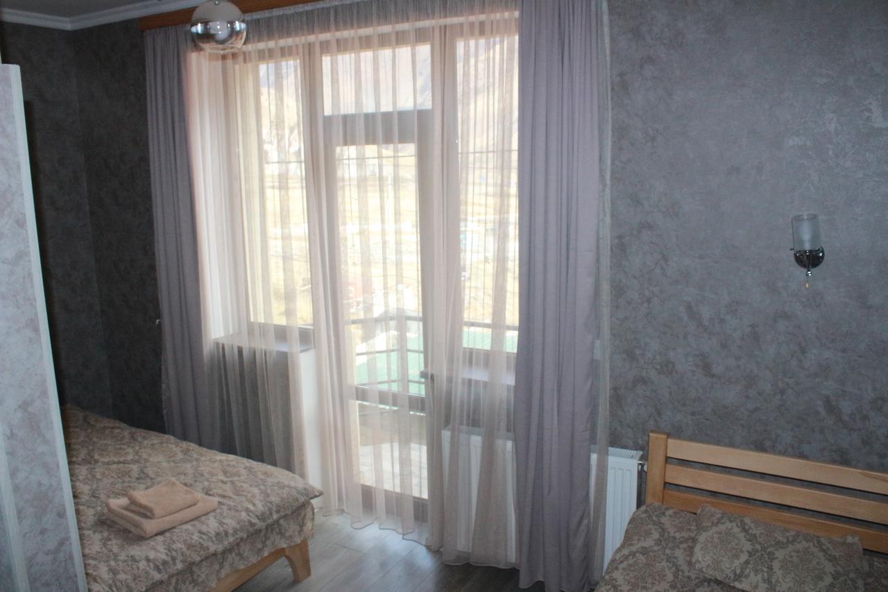 Hotel Gergeti Kazbegi Ngoại thất bức ảnh